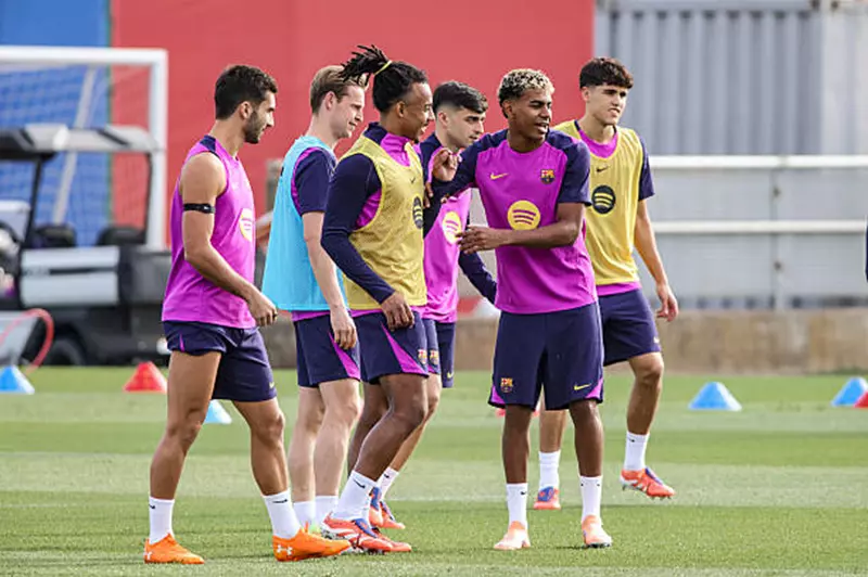 سبورت: برشلونة يغير نظامه المعتاد قبل مباراة الكلاسيكو